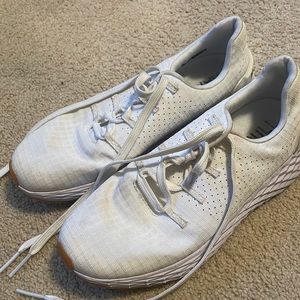 NOBULL White sneakers women’s 7 M 5.5